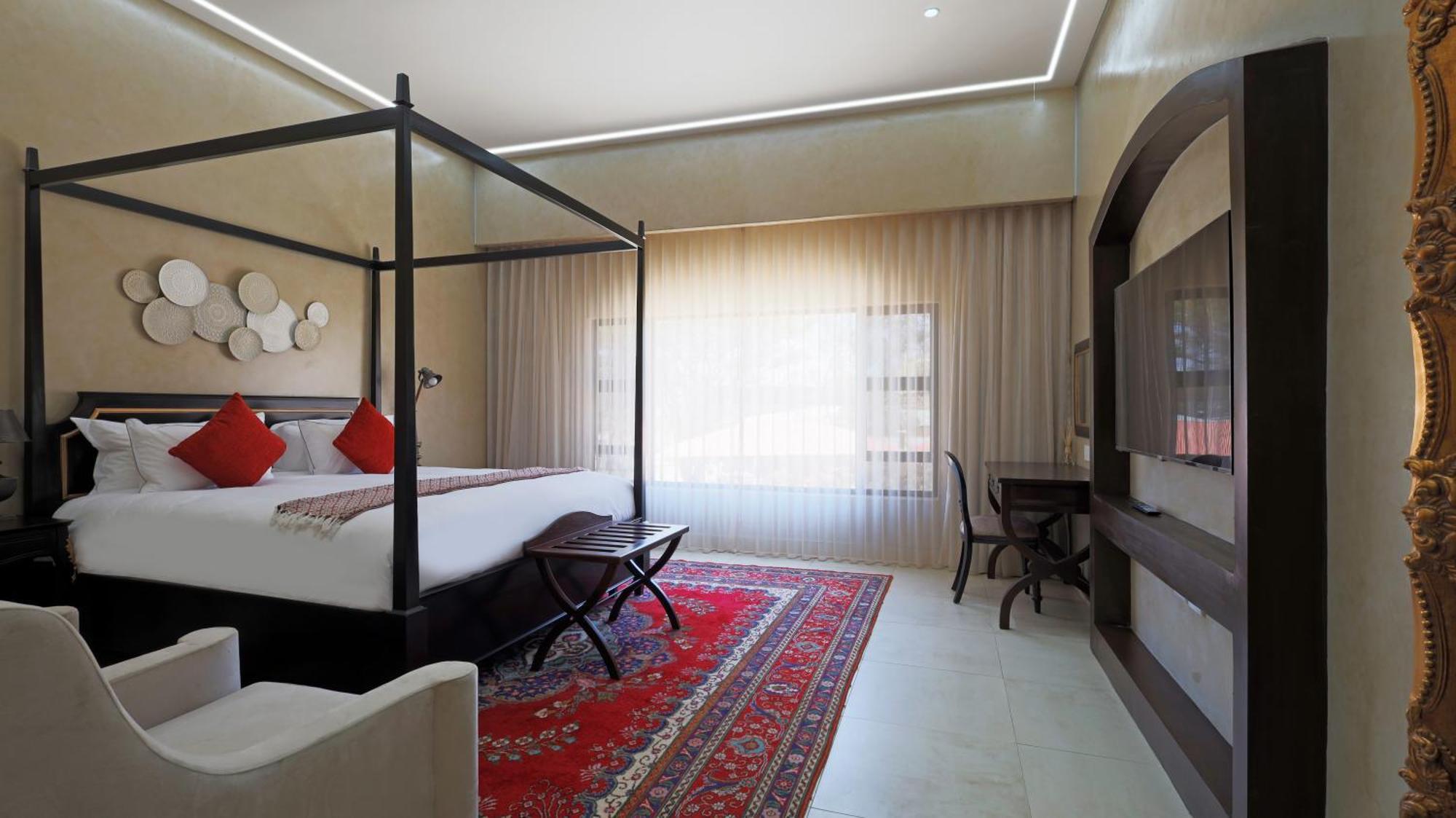 Qurtuba Hotel And Spa Sandown Екстериор снимка