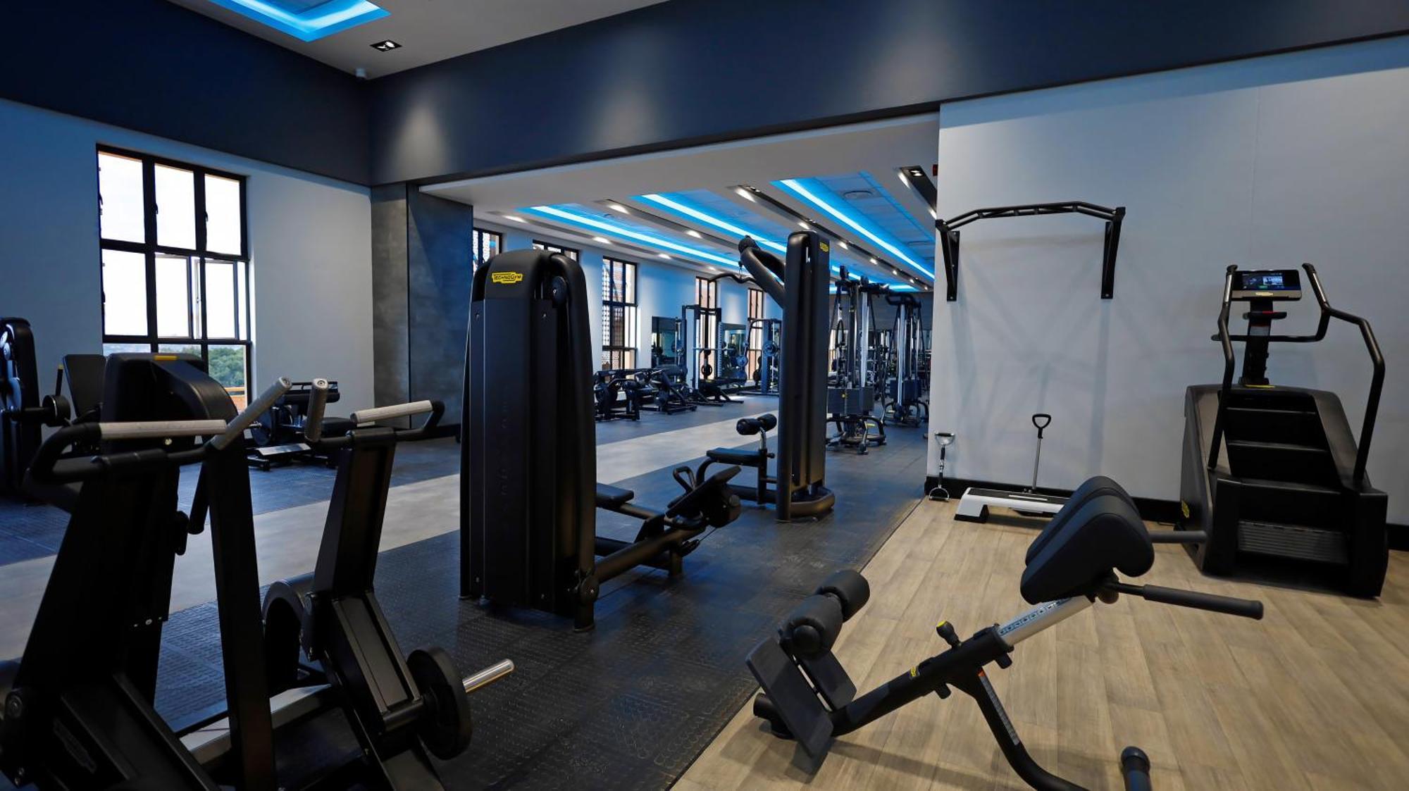 Qurtuba Hotel And Spa Sandown Екстериор снимка